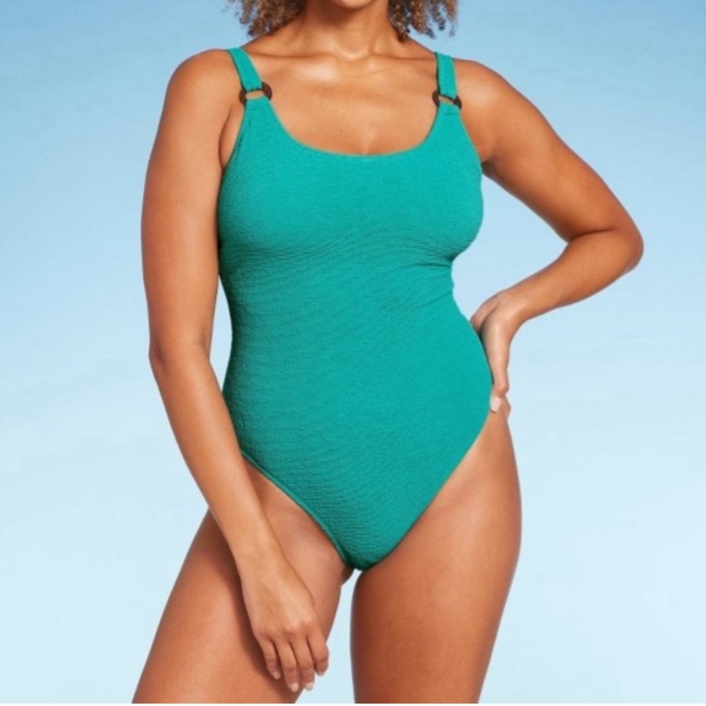 Women's Square Neck Pucker High Leg One Piece Swimsuit - Shade & Shore NEW ✨